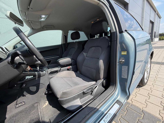 Audi - a3 - 1.4 tfsi ambit. pl - personenauto - 2010 - afbeelding 5 van  22