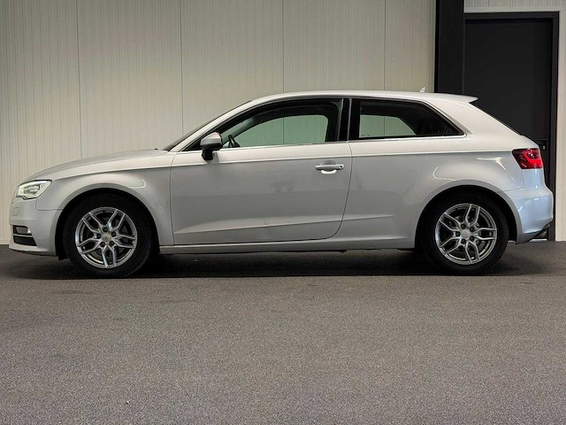Audi - a3 - 1.4 tfsi ambit. pl+ h-880-nr 2012 iaw - afbeelding 22 van  24