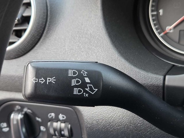 Audi - a3 - 1.4 tfsi attr. pl b - 01-jvv-7 - 2009 - afbeelding 3 van  23