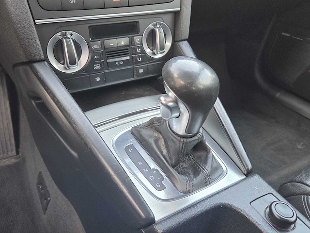 Audi - a3 - 1.4 tfsi attr. pl b - 01-jvv-7 - 2009 - afbeelding 5 van  23