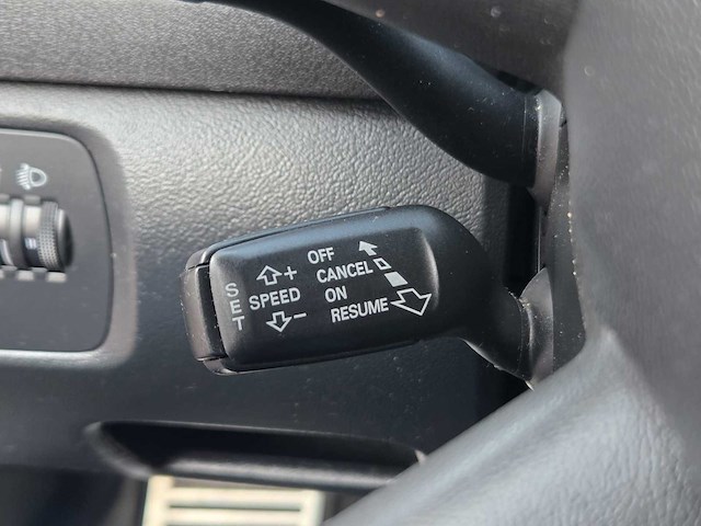 Audi - a3 - 1.4 tfsi attr. pl b - 01-jvv-7 - 2009 - afbeelding 6 van  26