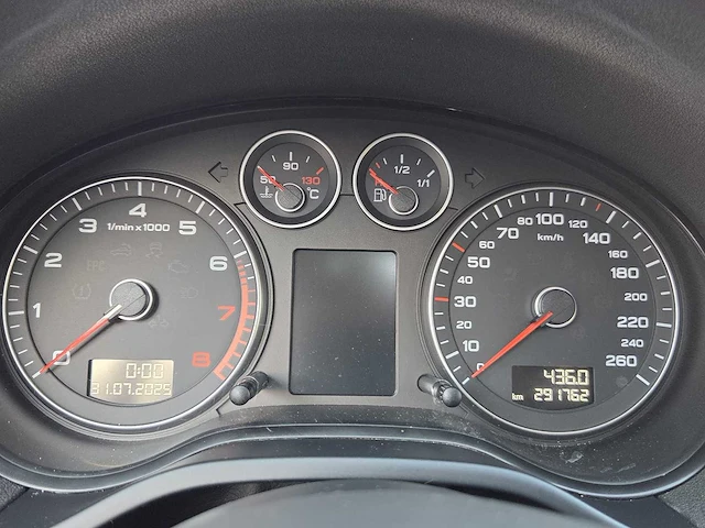Audi - a3 - 1.4 tfsi attr. pl b - 01-jvv-7 - 2009 - afbeelding 3 van  26