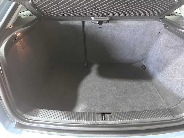 Audi - a3 - 1.6 fsi attraction - 81-sx-dx- 2006 - afbeelding 6 van  17