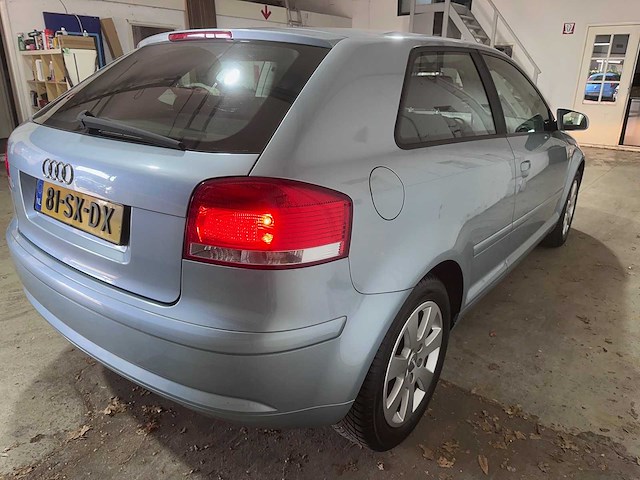 Audi - a3 - 1.6 fsi attraction - 81-sx-dx- 2006 - afbeelding 12 van  17