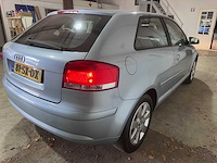 Audi - a3 - 1.6 fsi attraction - 81-sx-dx- 2006 - afbeelding 12 van  17