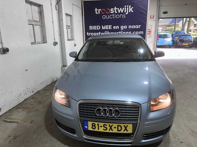 Audi - a3 - 1.6 fsi attraction - 81-sx-dx- 2006 - afbeelding 14 van  17
