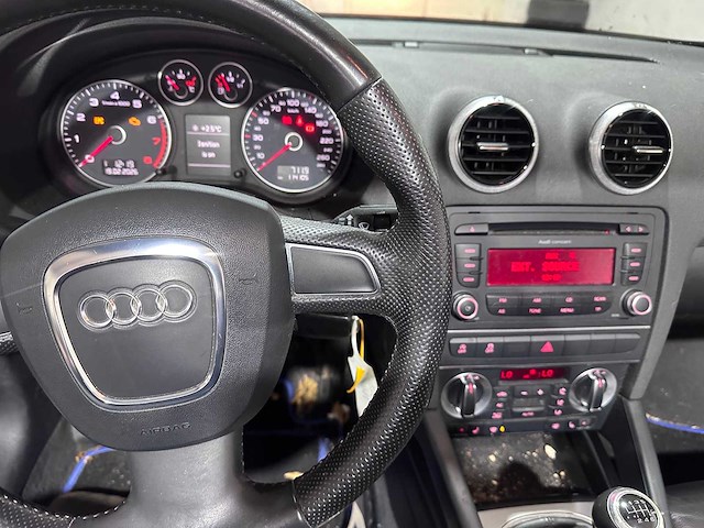 Audi - a3 cabriolet - 1.4 tfsi attraction - l-050-gl - afbeelding 18 van  18