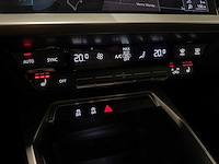Audi - a3 limousine - 30 tfsi s edition 2023 t-952-dx iaw - afbeelding 21 van  23