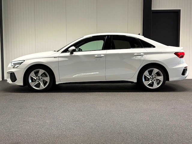 Audi - a3 limousine - 30 tfsi s edition 2023 t-952-dx iaw - afbeelding 8 van  23