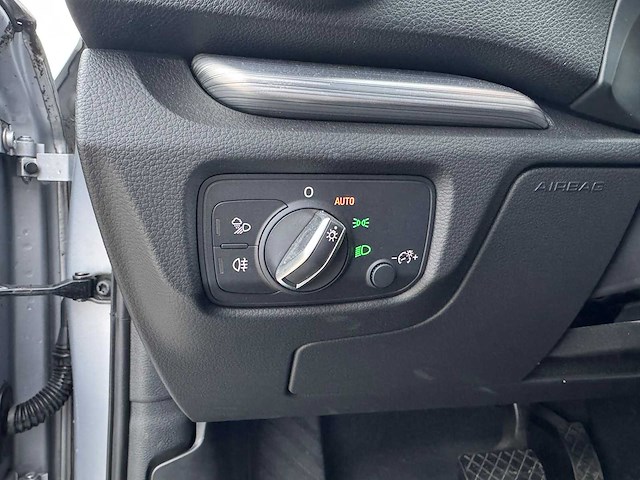 Audi - a3 limousine - 35 tfsi advance - g-412-zv - 2020 - afbeelding 6 van  31