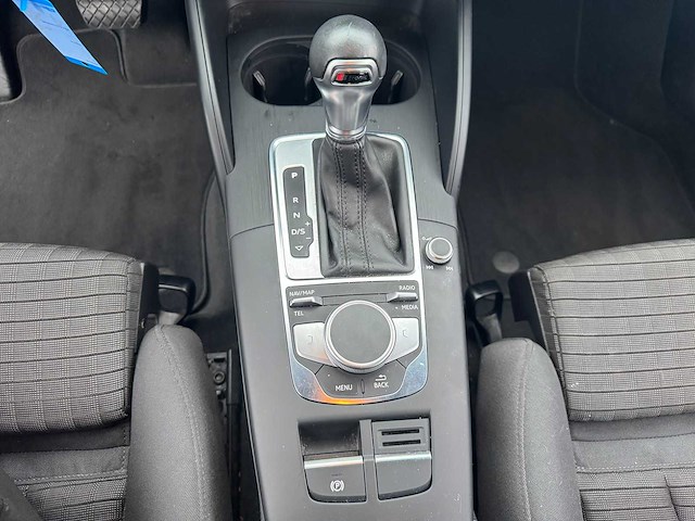 Audi - a3 limousine - 35 tfsi advance - g-412-zv - 2020 - afbeelding 14 van  31