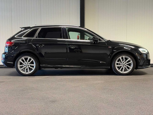 Audi - a3 sportback - 1.0 tfsi de.pl.+ - pz-845-v0- 2017 iaw - afbeelding 14 van  21