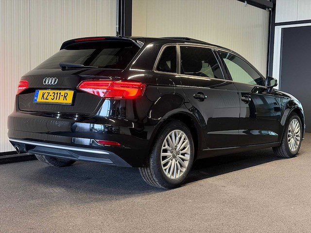 Audi - a3 sportback - 1.0 tfsi sp. l. ed. 2017 kz-311-r iaw - afbeelding 13 van  21