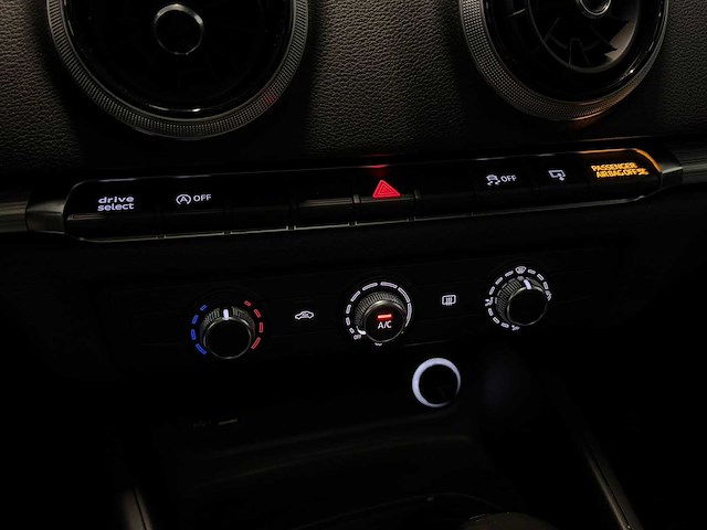 Audi - a3 sportback - 1.0 tfsi sp. l. ed. 2017 kz-311-r iaw - afbeelding 21 van  22