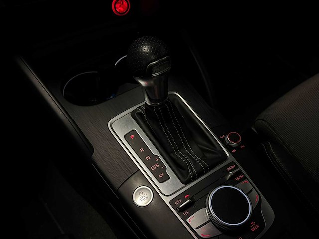 Audi - a3 sportback - 1.4 e-tron amb. pl+ 2015 gh-159-s iaw - afbeelding 18 van  19