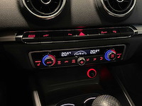 Audi - a3 sportback - 1.4 e-tron amb. pl+ hp-365-j 2015 - afbeelding 22 van  31