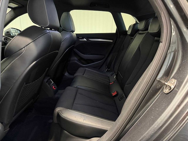 Audi - a3 sportback - 1.4 e-tron amb. pl+ hp-365-j 2015 - afbeelding 8 van  17