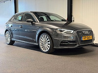 Audi - a3 sportback - 1.4 e-tron amb. pl+ hp-365-j 2015 - afbeelding 29 van  31