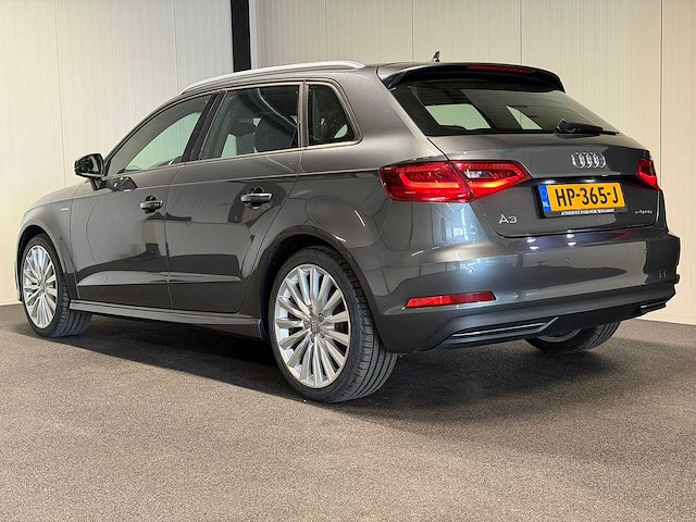 Audi - a3 sportback - 1.4 e-tron amb. pl+ hp-365-j 2015 - afbeelding 30 van  31