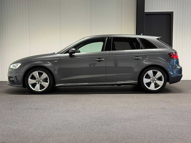 Audi - a3 sportback - 1.4 tfsi ambit. pl s - car - 2015 gh-345-s iaw - afbeelding 8 van  15