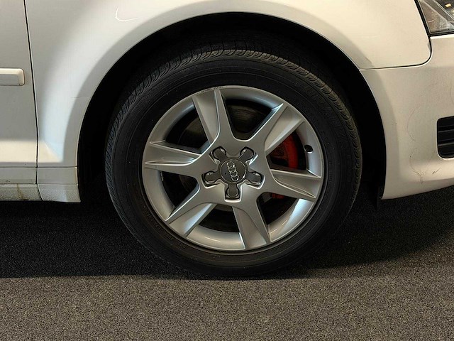 Audi - a3 sportback - 1.4 tfsi ambition pl - car - 2010|74-xrr-2|iaw - afbeelding 21 van  22