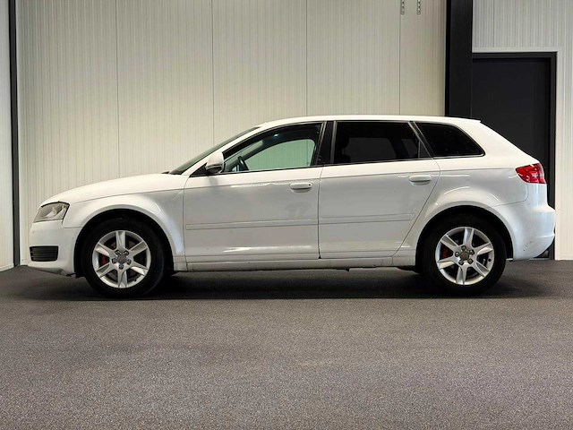 Audi - a3 sportback - 1.4 tfsi ambition pl - car - 2010|74-xrr-2|iaw - afbeelding 8 van  22