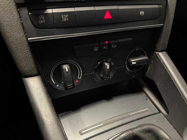 Audi - a3 sportback - 1.4 tfsi ambition pl - car - 2010|74-xrr-2|iaw - afbeelding 14 van  22