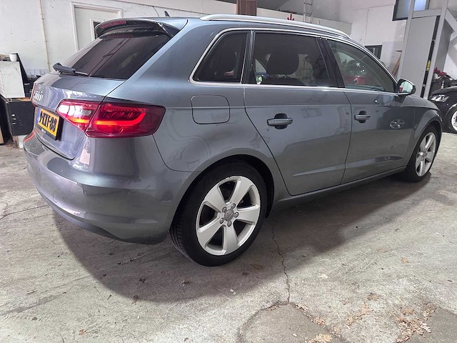Audi - a3 sportback - 1.8 tfsi automaat ambit. pl+ - 9-kxt-88 - 2013 - afbeelding 13 van  17