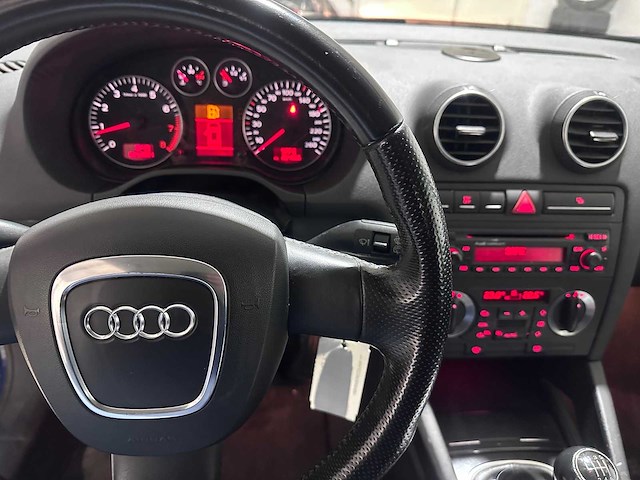 Audi - a3 sportback - 2.0 fsi ambition - 38-rv-pg - afbeelding 18 van  21