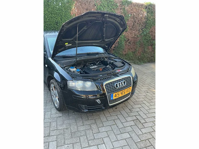 Audi - a3 sportback - 2.0 fsi attraction - 45-rs-fd - afbeelding 18 van  23