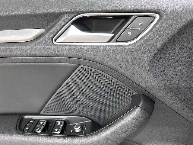 Audi - a3 sportback - 35 tfsi cod sp.sl.e - car - 2018 - afbeelding 3 van  9