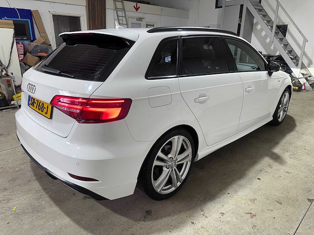Audi - a3 sportback - 35 tfsi cod sp.sl.e - sr-768-j- 2018 - afbeelding 18 van  22