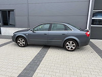 Audi - a4 - limousine 2.0 exclusive mt - personenauto - 2001 - afbeelding 12 van  25