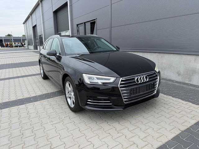 Audi - a4 avant - 1.4 tfsi sp. l. ed. - personenauto - 2017 - afbeelding 10 van  12