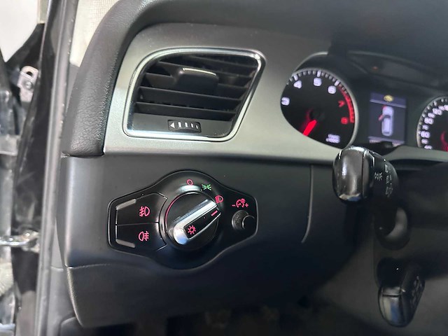 Audi - a4 avant - 1.8 tfsi - 27-lxh-7- 2009 - afbeelding 2 van  15