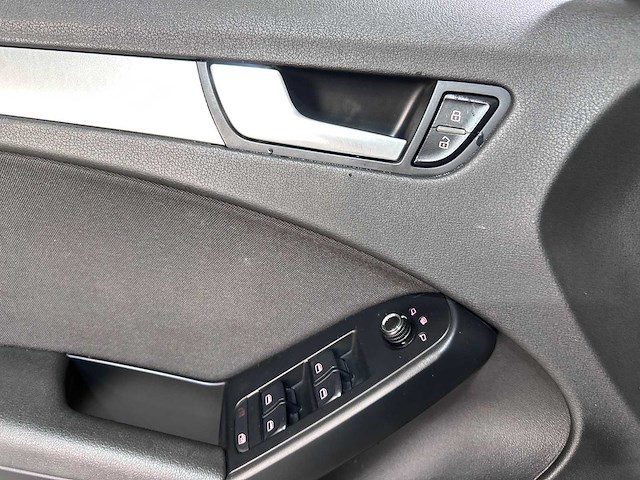 Audi - a4 avant - 1.8 tfsi - 27-lxh-7- 2009 - afbeelding 15 van  15