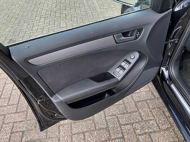 Audi - a4 avant - 1.8 tfsi business ed - personenauto - 2013 - afbeelding 1 van  8