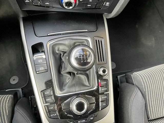 Audi - a4 avant - 1.8 tfsi business ed - personenauto - 2013 - afbeelding 3 van  8