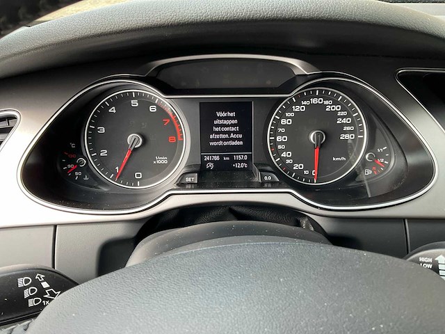 Audi - a4 avant - 1.8 tfsi business ed - personenauto - 2013 - afbeelding 13 van  30