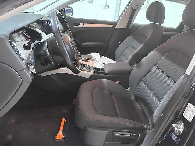 Audi - a4 avant - 1.8 tfsi pro l. bns - 02-kvf-1- 2010 - afbeelding 5 van  19