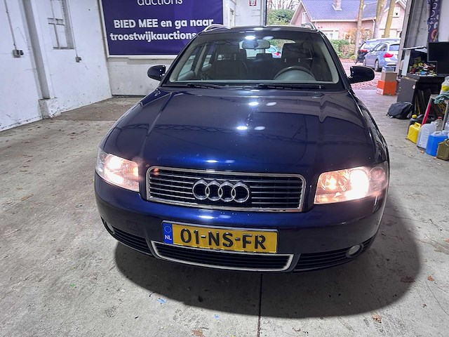 Audi - a4 avant - 1.8 turbo pro line - 01-ns-fr - afbeelding 20 van  22