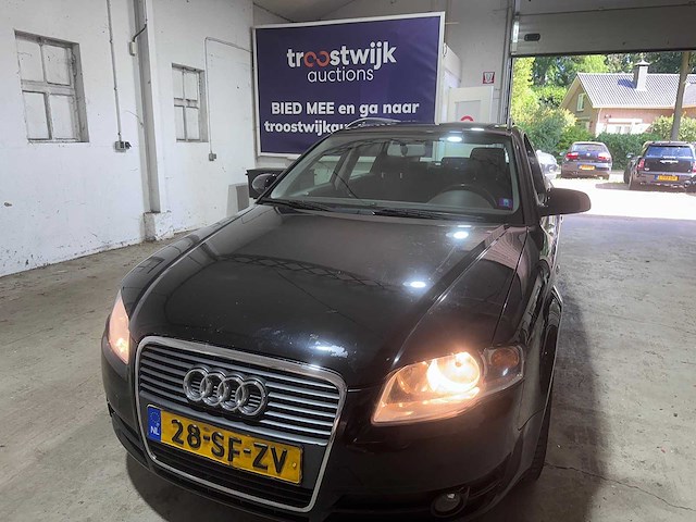 Audi - a4 avant - 2.0 pro line - 28-sf-zv- 2006 - afbeelding 18 van  21