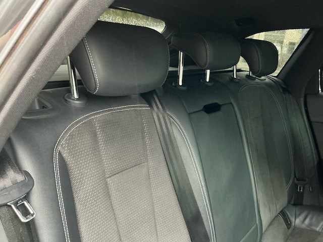 Audi - a4 avant - 2.0 tdi quattro - car - 2017 - afbeelding 26 van  44