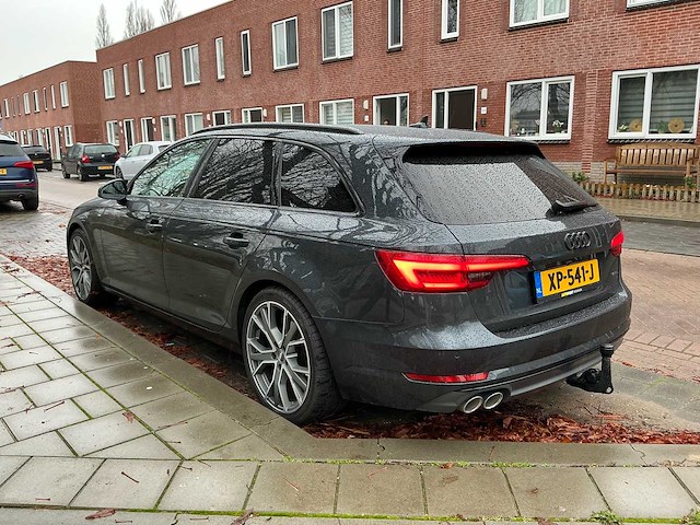 Audi - a4 avant - 2.0 tdi quattro - car - 2017 - afbeelding 23 van  44