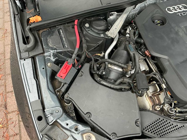 Audi - a4 avant - 2.0 tdi quattro - car - 2017 - afbeelding 36 van  44