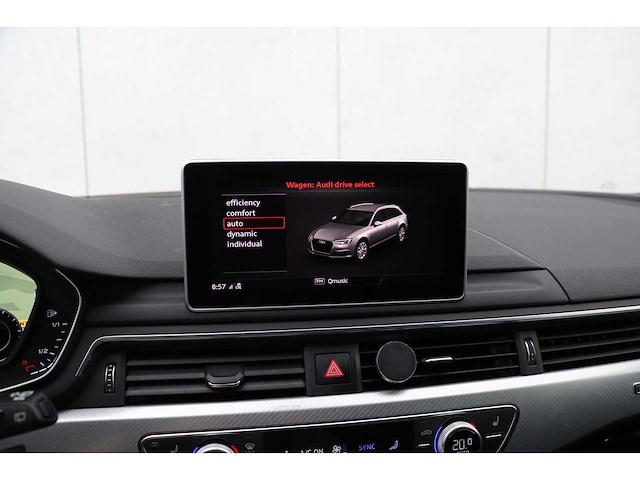Audi - a4 avant - 45 tfsi quattro - n-695-nn - 2019 - afbeelding 19 van  30