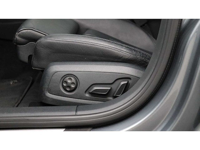 Audi - a4 avant - 45 tfsi quattro - n-695-nn - 2019 - afbeelding 23 van  30