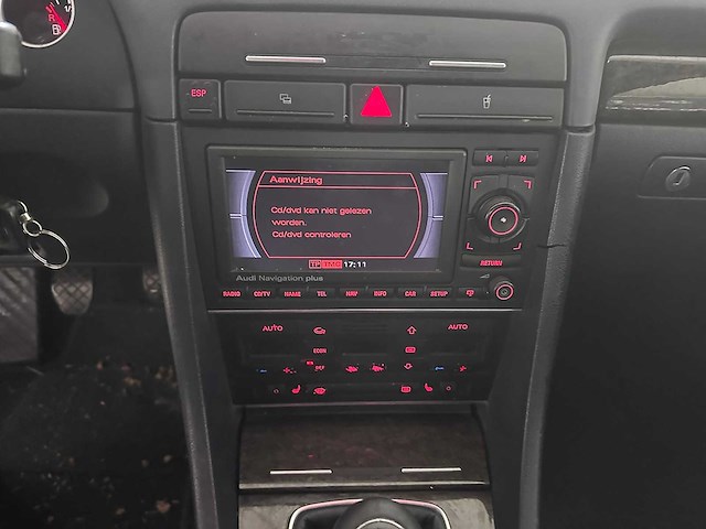 Audi - a4 cabriolet - 2.4 v6 - 55-jsr-3- 2002 - afbeelding 2 van  7