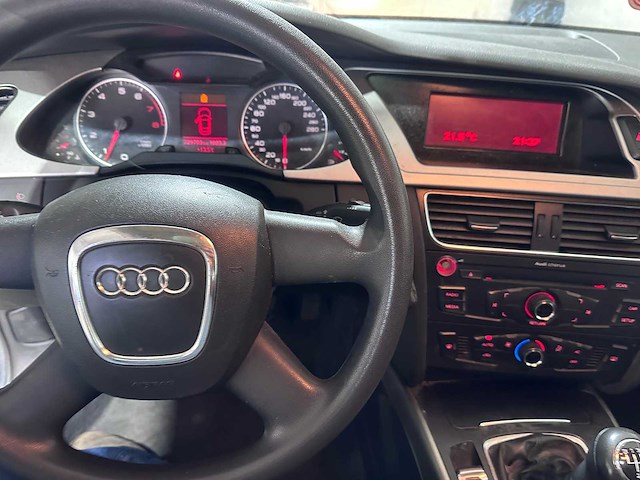 Audi - a4 limousine - 1.8 tfsi - tr-729-x- 2008 - afbeelding 2 van  3