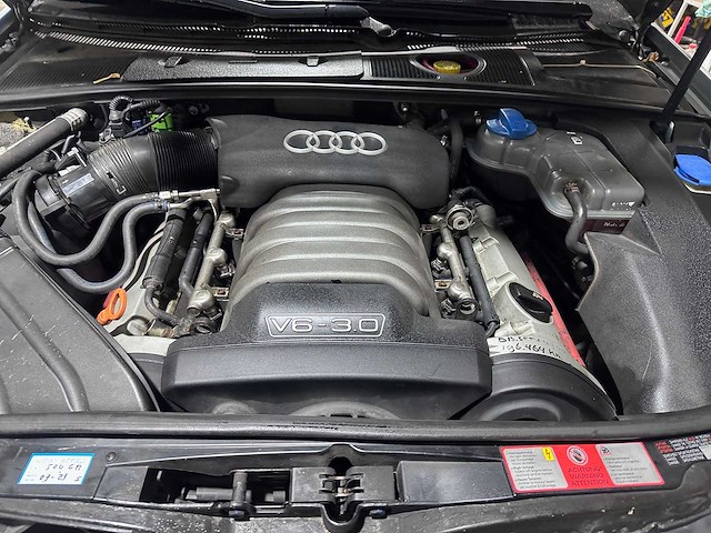 Audi - a4 limousine - 3.0 v6 exclusive automaat - 62-jf-dh - afbeelding 11 van  20